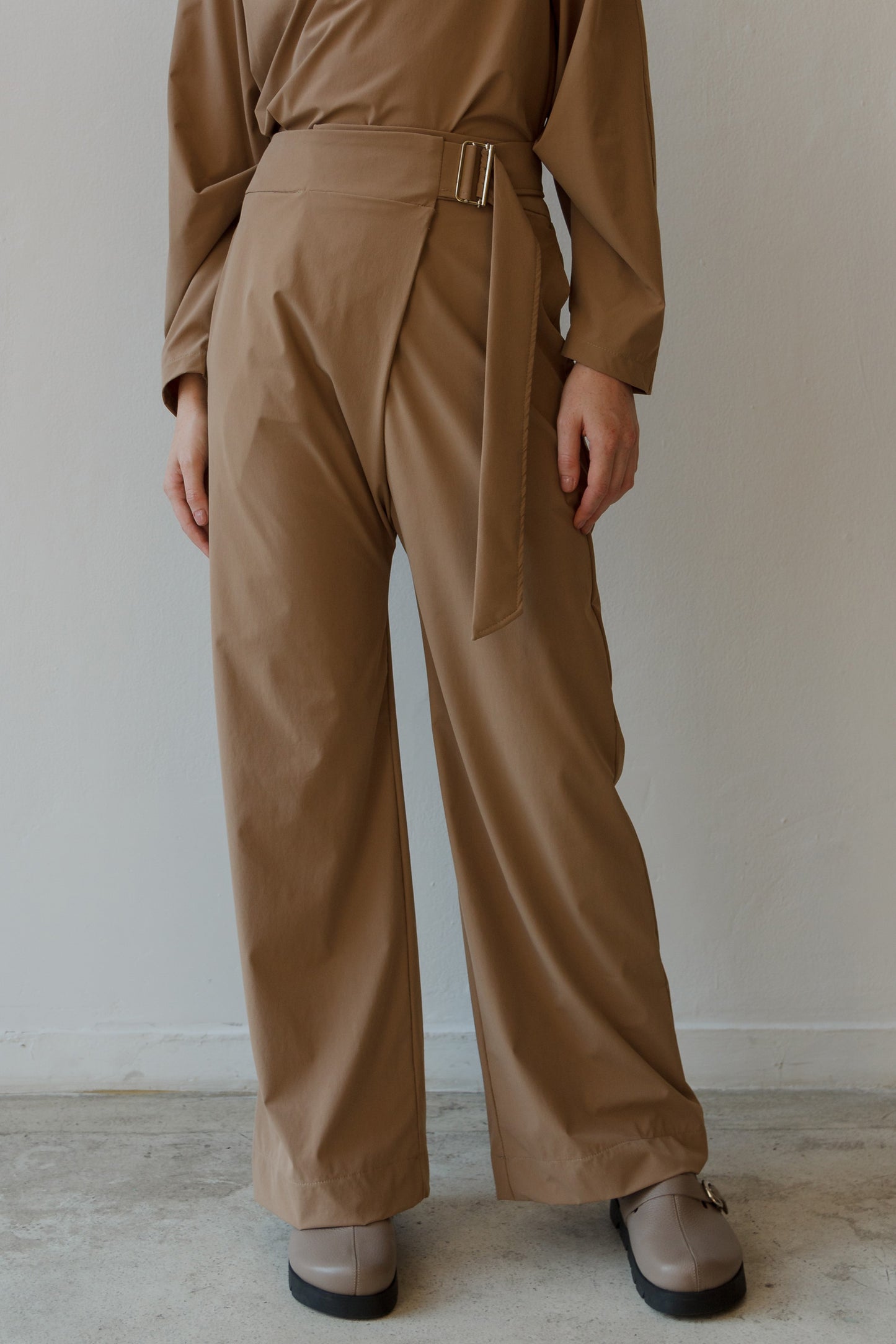 Calça Limi Khaki